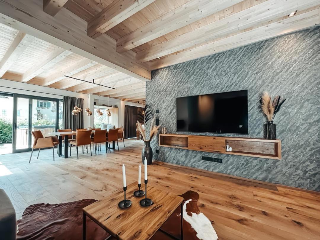 Zsam Mit Sauna Und Hottub Chalet