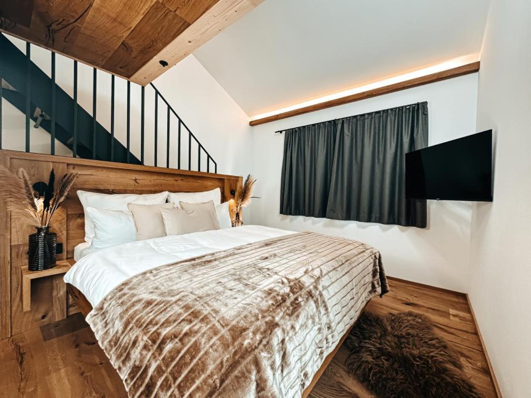 Zsam Mit Sauna Und Hottub Chalet *